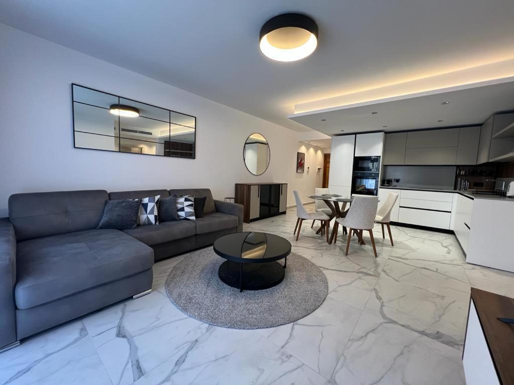 Skylark 2 Apartment With Terrace Is-Swieqi Exterior foto
